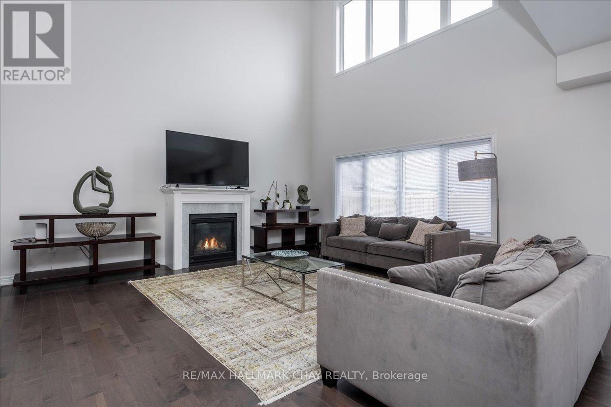 1433 Mcroberts Crescent, Innisfil, Ontario  L9S 4R7 - Photo 13 - N12455246