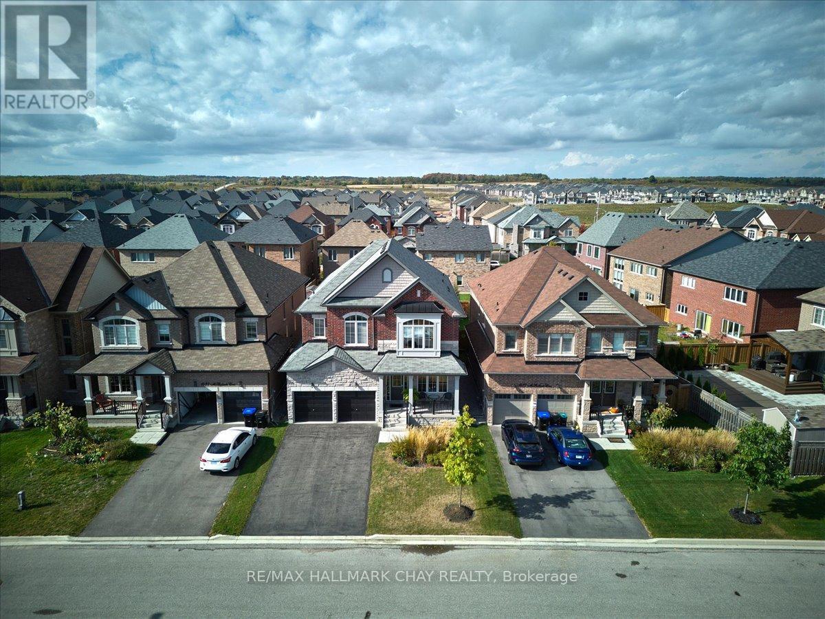 1433 Mcroberts Crescent, Innisfil, Ontario  L9S 4R7 - Photo 32 - N12455246