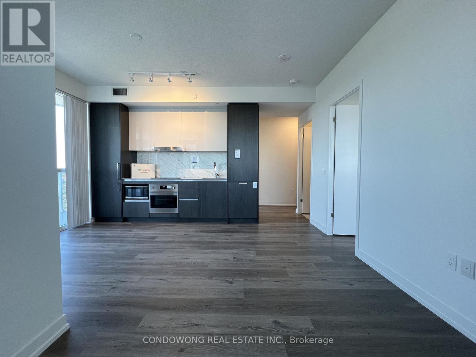 1206 - 225 Commerce Street, Vaughan, Ontario  L4K 0R1 - Photo 13 - N12455254