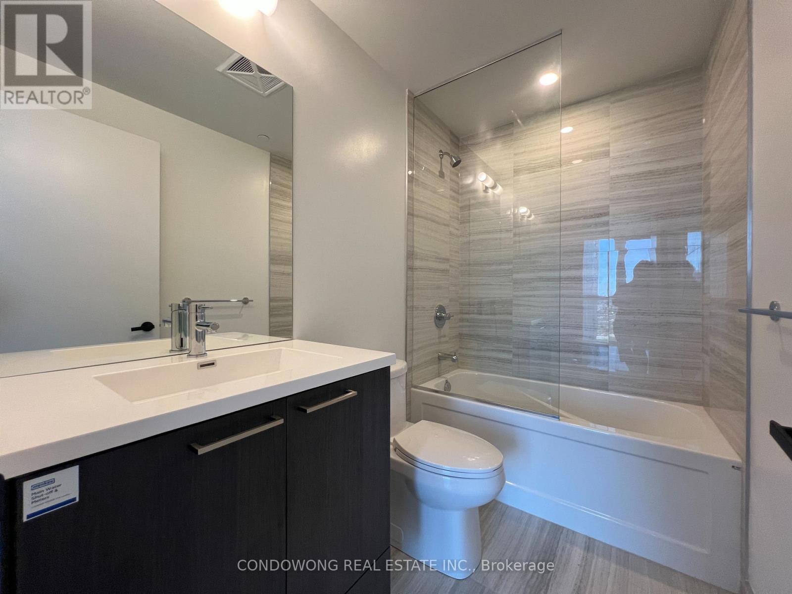 1206 - 225 Commerce Street, Vaughan, Ontario  L4K 0R1 - Photo 9 - N12455254