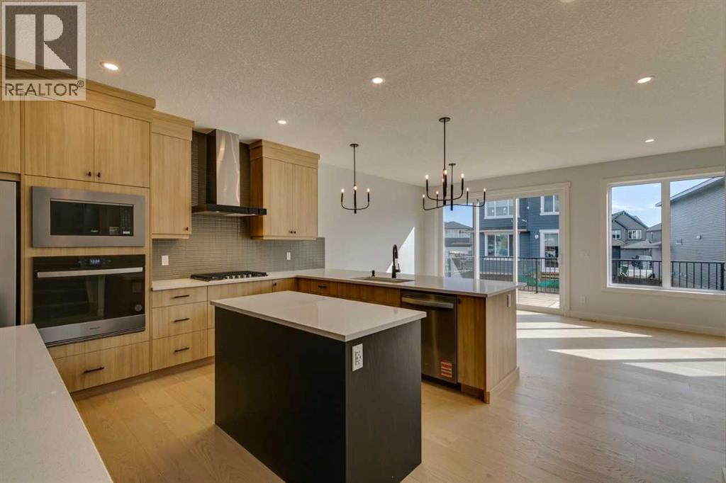 22 Wintergreen Bend, Okotoks, Alberta  T1S 5X8 - Photo 8 - A2232915