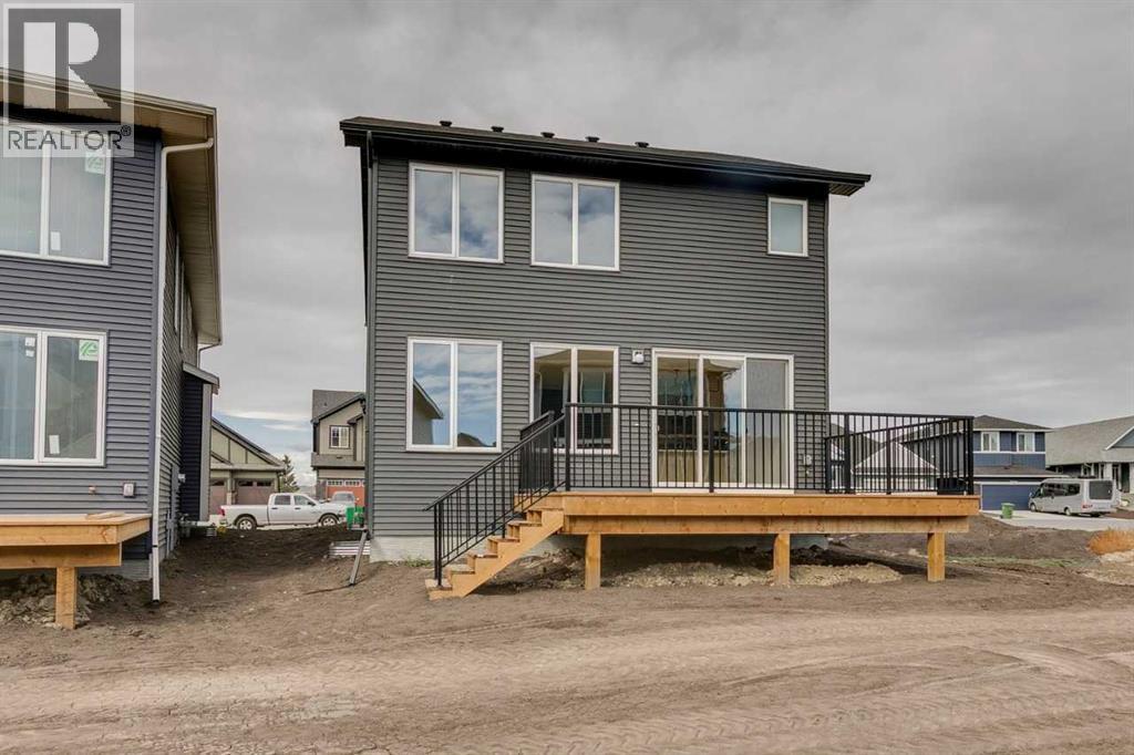 22 Wintergreen Bend, Okotoks, Alberta  T1S 5X8 - Photo 3 - A2232915