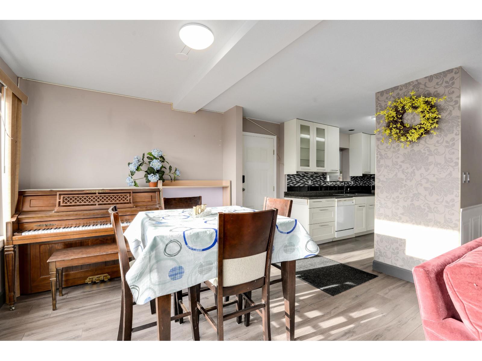 15173 Royal Avenue, White Rock, British Columbia  V4B 1M2 - Photo 26 - R3056995