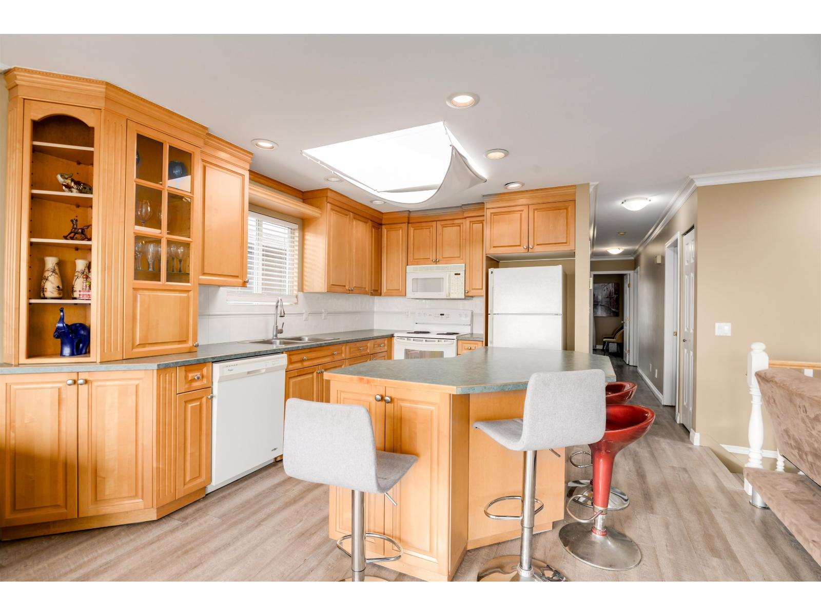 15173 Royal Avenue, White Rock, British Columbia  V4B 1M2 - Photo 16 - R3056995