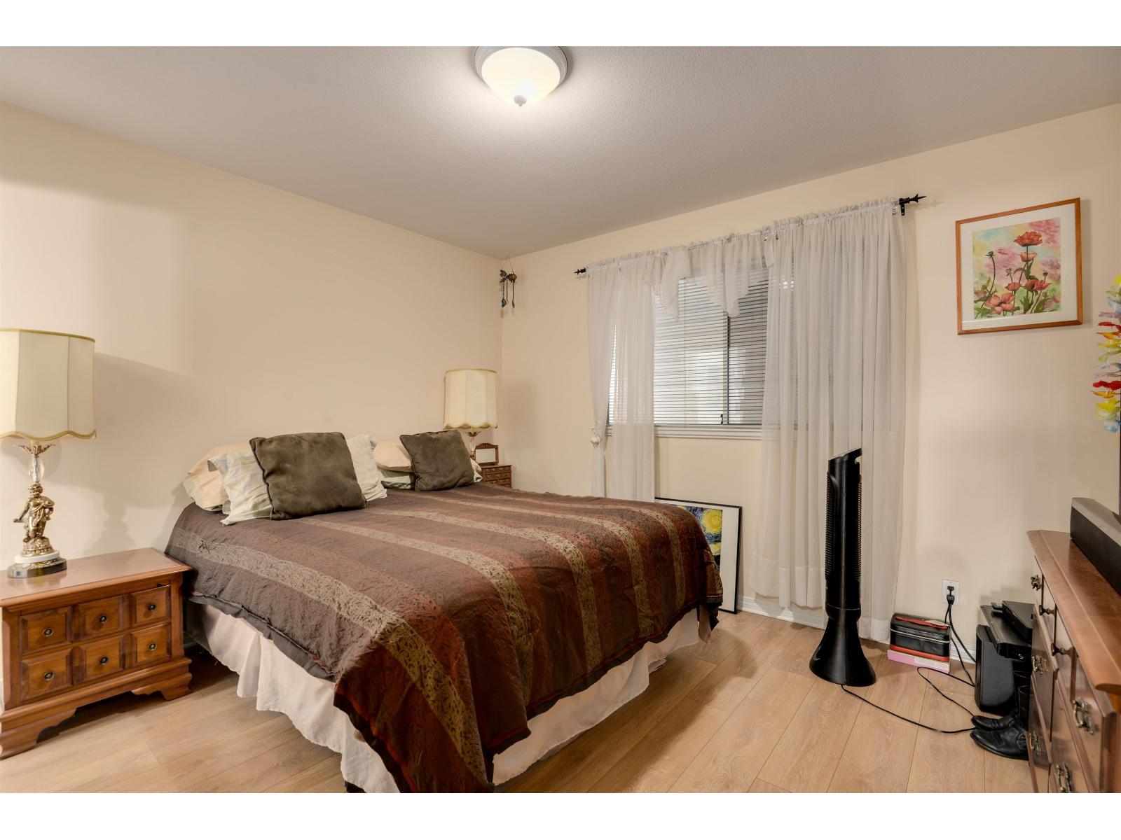 15173 Royal Avenue, White Rock, British Columbia  V4B 1M2 - Photo 23 - R3056995