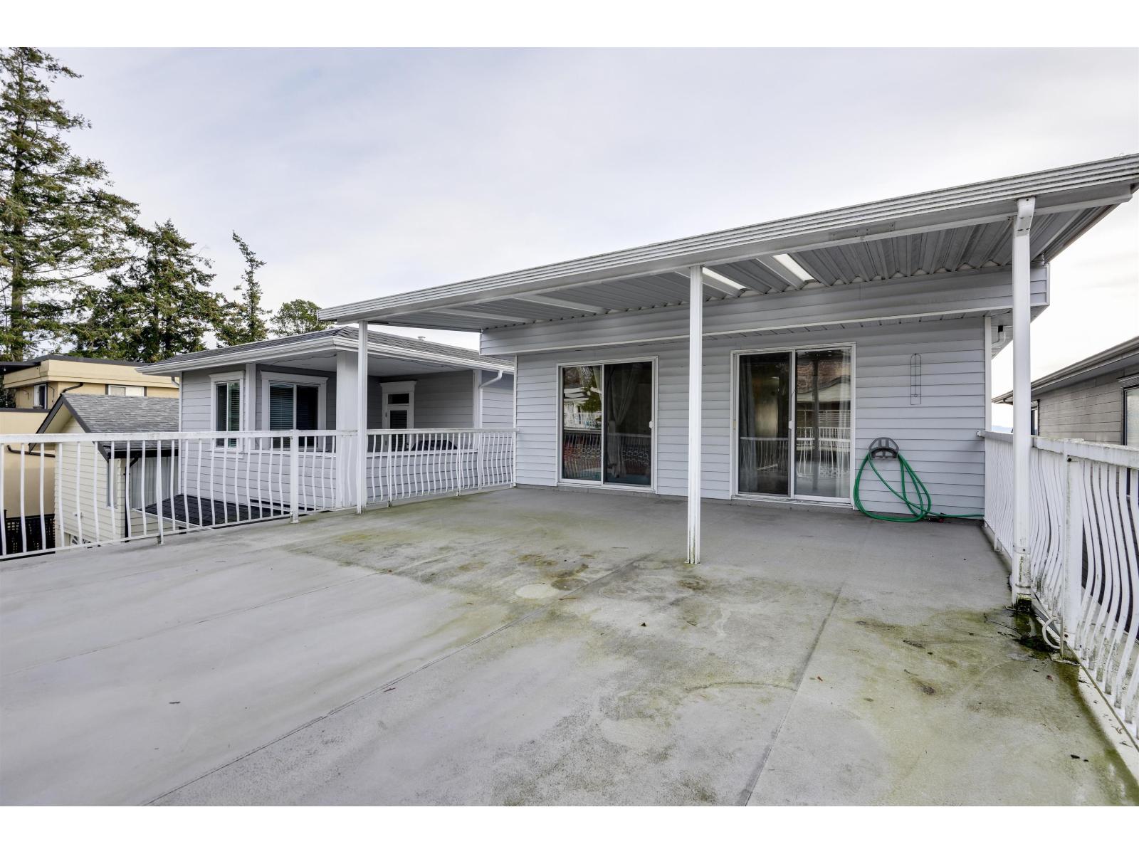 15173 Royal Avenue, White Rock, British Columbia  V4B 1M2 - Photo 7 - R3056995