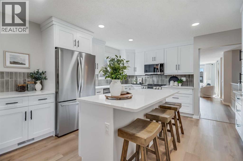 92 Woodford Drive Sw, Calgary, Alberta  T2W 4C3 - Photo 14 - A2258739