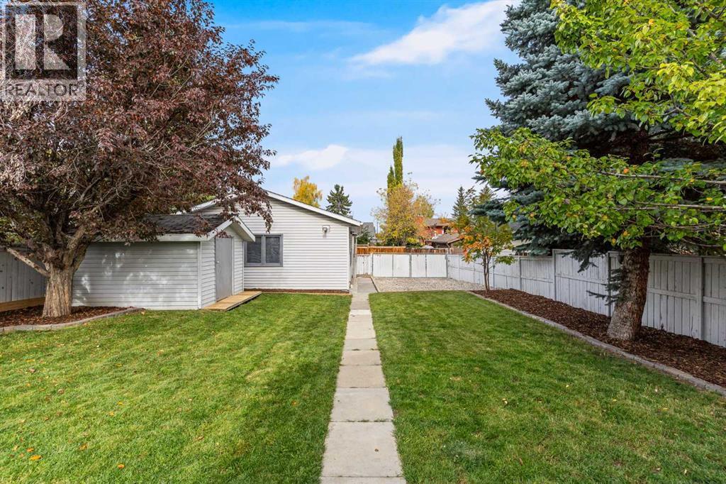 92 Woodford Drive Sw, Calgary, Alberta  T2W 4C3 - Photo 39 - A2258739