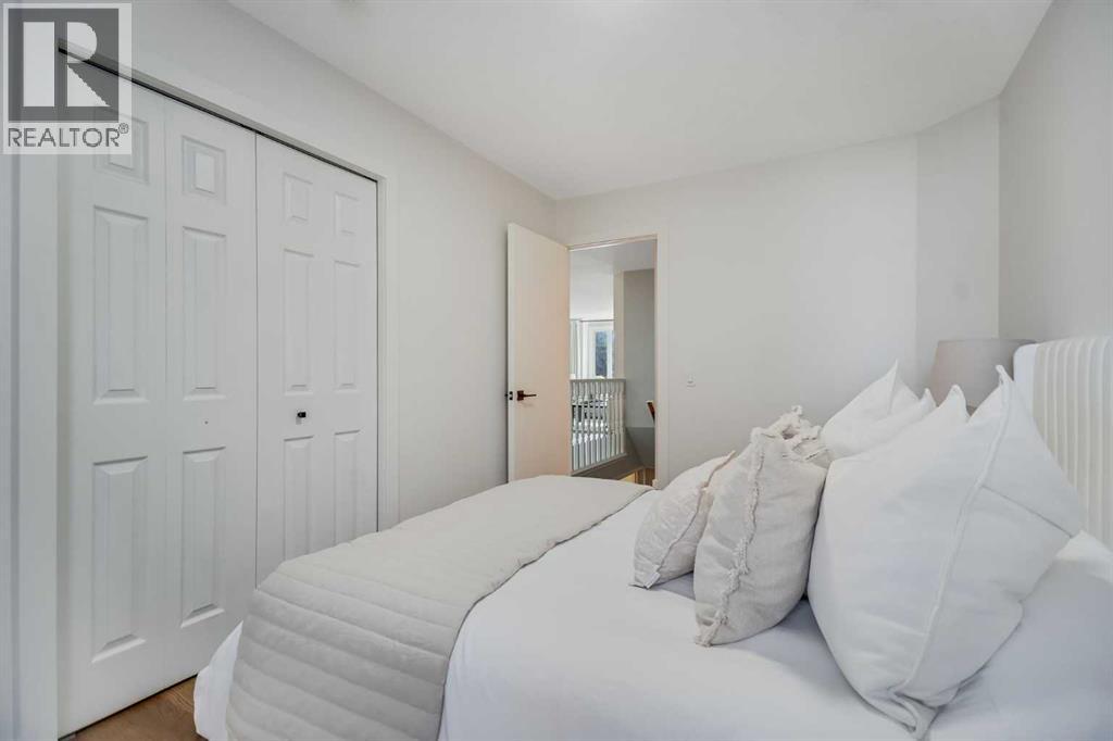 92 Woodford Drive Sw, Calgary, Alberta  T2W 4C3 - Photo 26 - A2258739