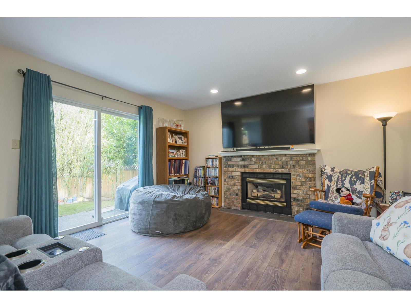 13451 60a Avenue, Surrey, British Columbia  V3X 1M1 - Photo 15 - R3057027