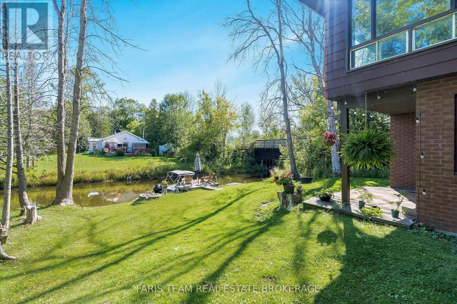 54 Hearthstone Drive, Tay, Ontario  L0K 2C0 - Photo 16 - S12455252