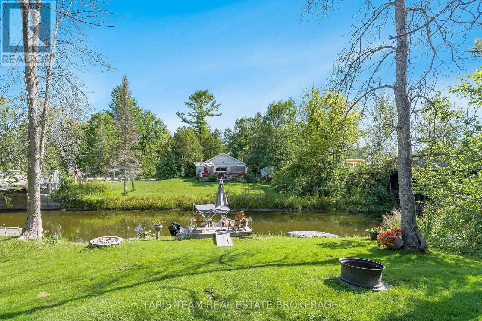 54 Hearthstone Drive, Tay, Ontario  L0K 2C0 - Photo 18 - S12455252