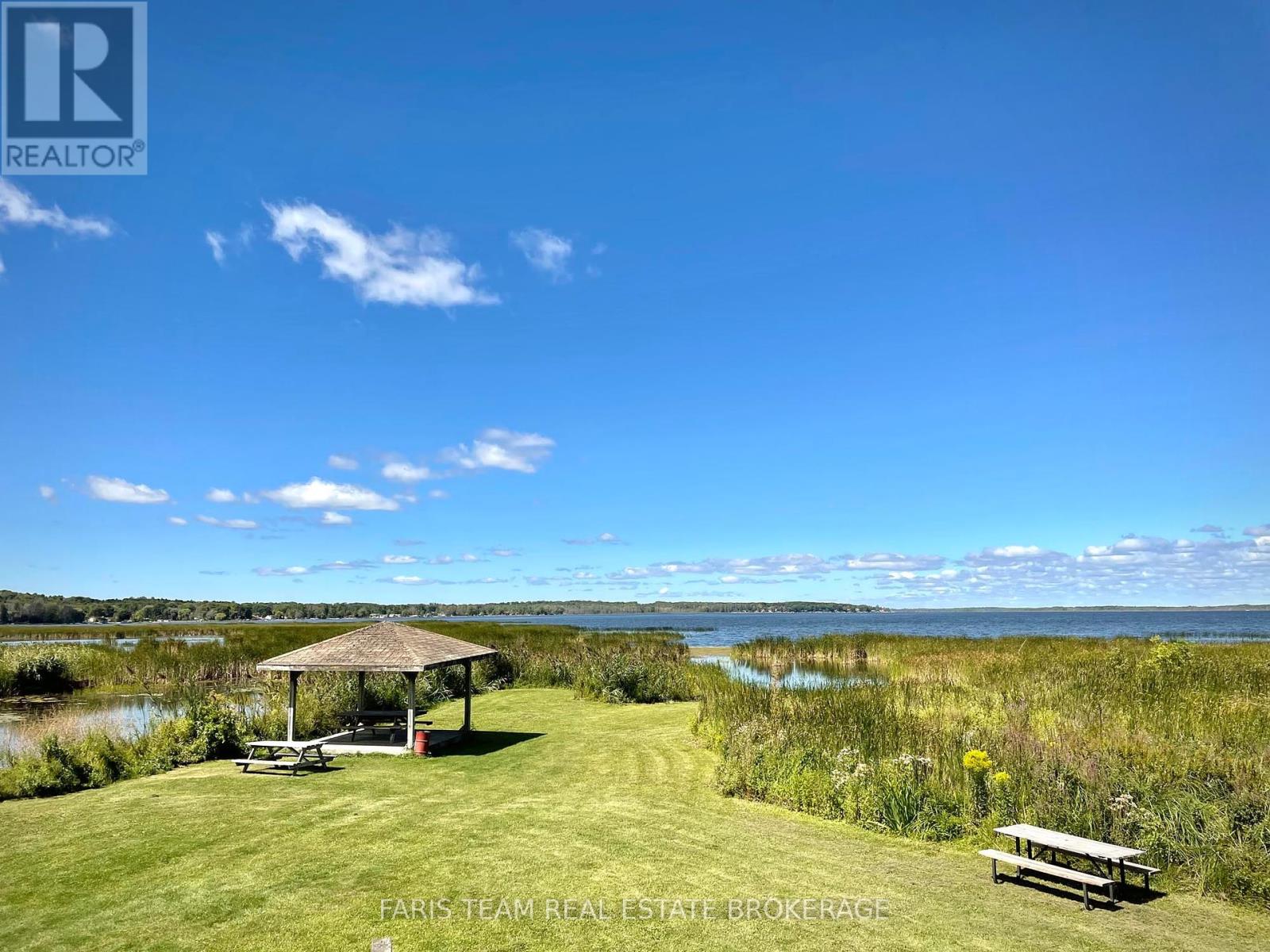 54 Hearthstone Drive, Tay, Ontario  L0K 2C0 - Photo 25 - S12455252