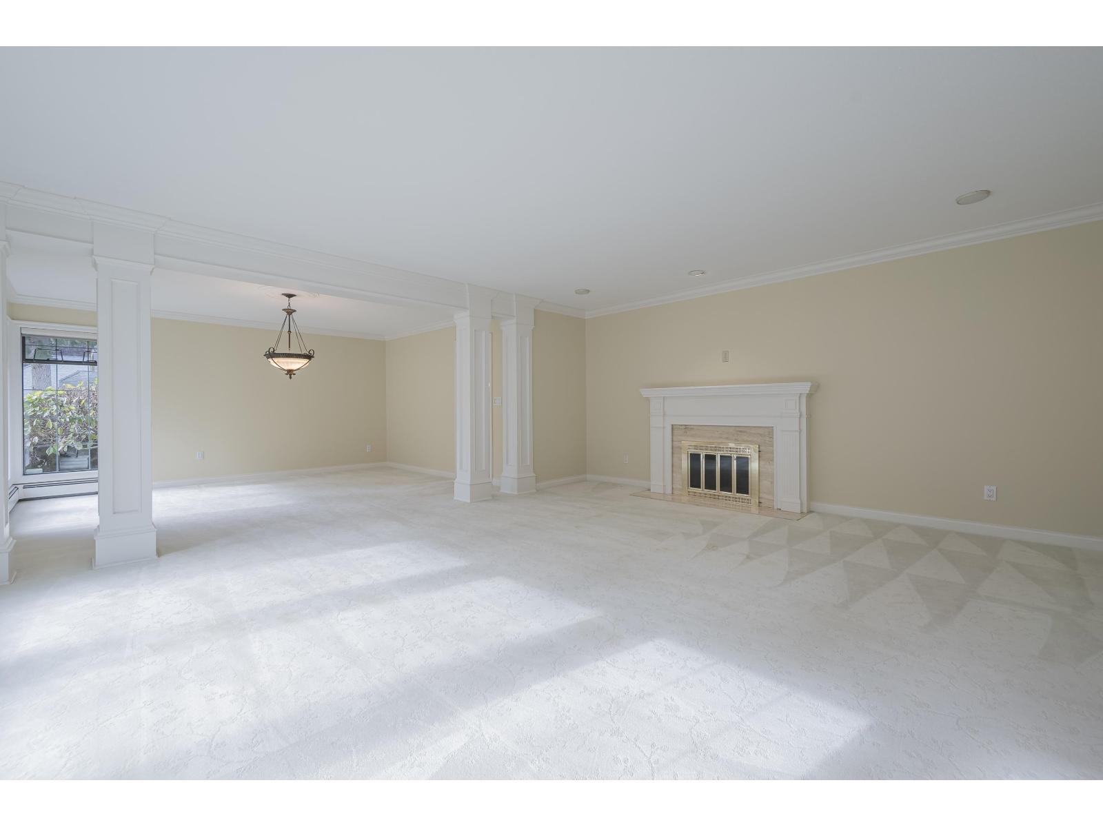 17451 29 Avenue, Surrey, British Columbia  V3Z 0E7 - Photo 6 - R3057187