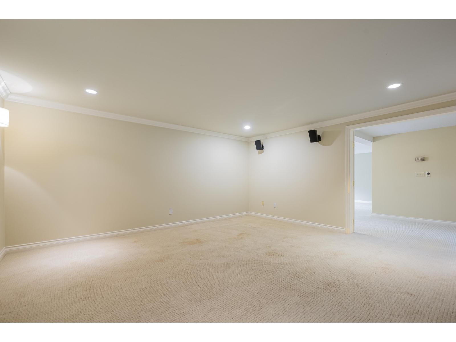 17451 29 Avenue, Surrey, British Columbia  V3Z 0E7 - Photo 32 - R3057187