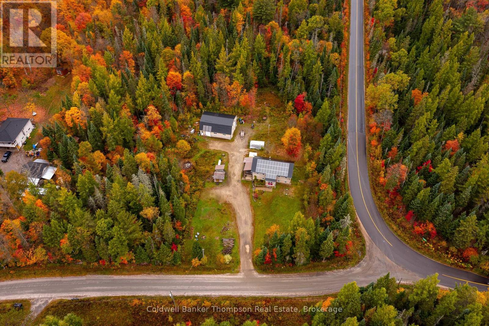 20 Wolf Paw Road, Huntsville, Ontario  P0B 1M0 - Photo 1 - X12455333
