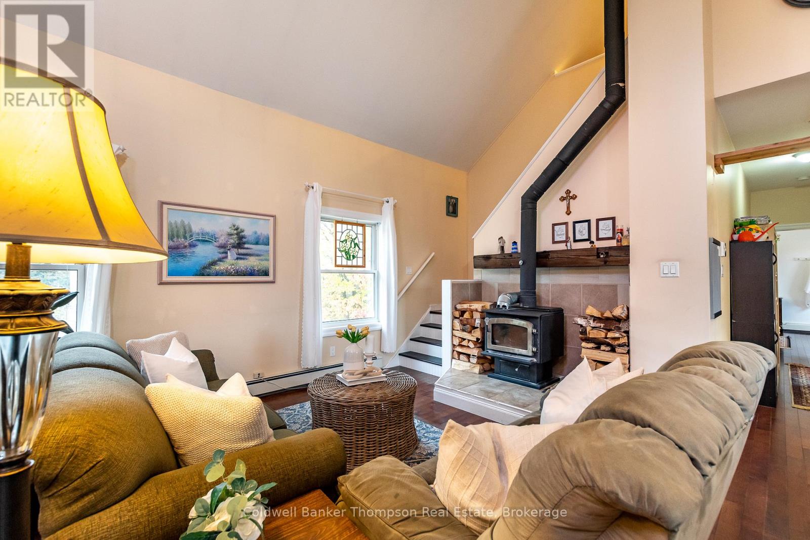 20 Wolf Paw Road, Huntsville, Ontario  P0B 1M0 - Photo 8 - X12455333