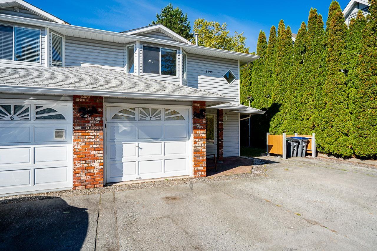7 5925 177b Street, Surrey, British Columbia  V3S 4J7 - Photo 3 - R3056826