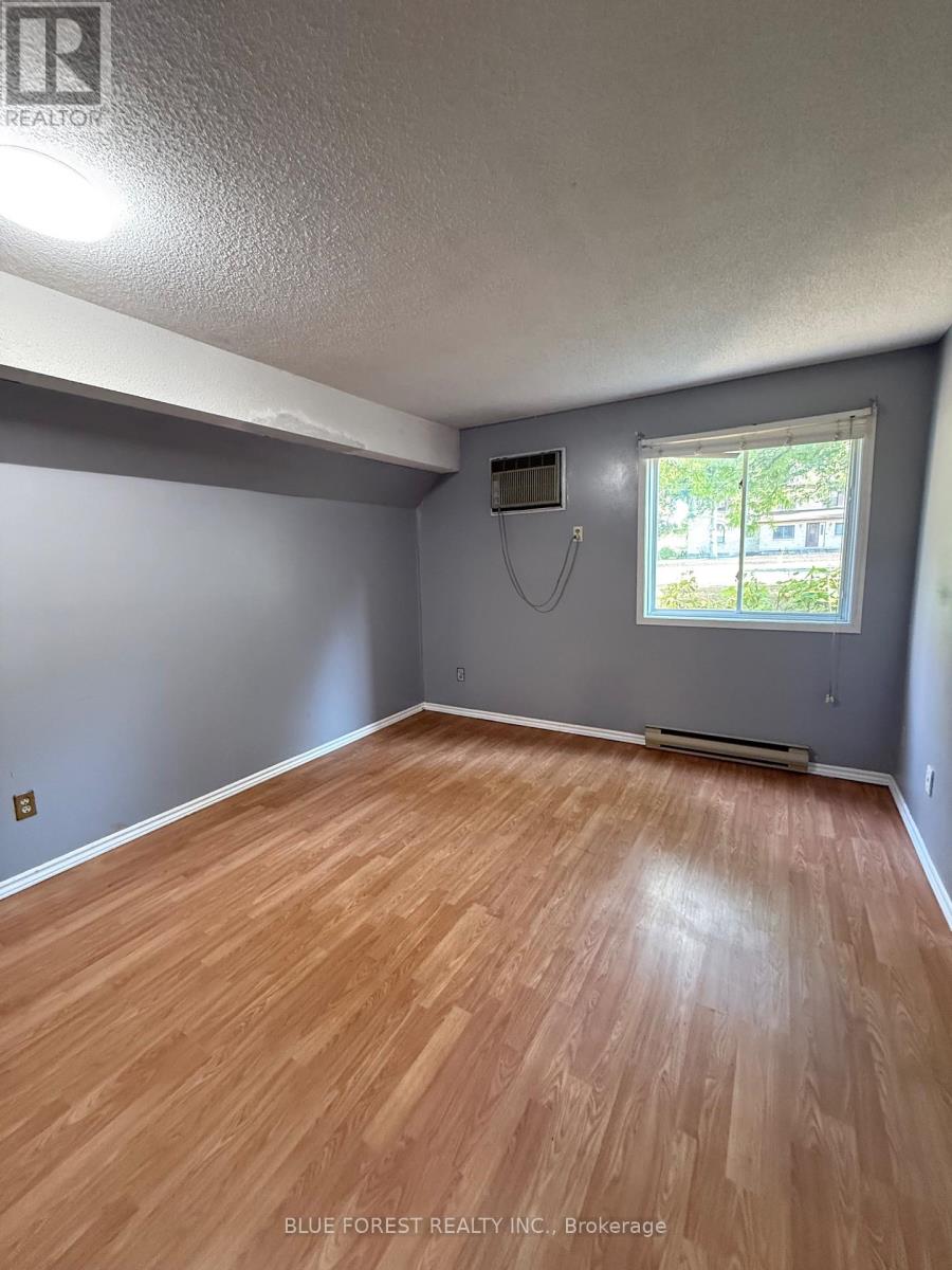 111 - 2228 Trafalgar Street, London East, Ontario  N5V 4J8 - Photo 6 - X12455305