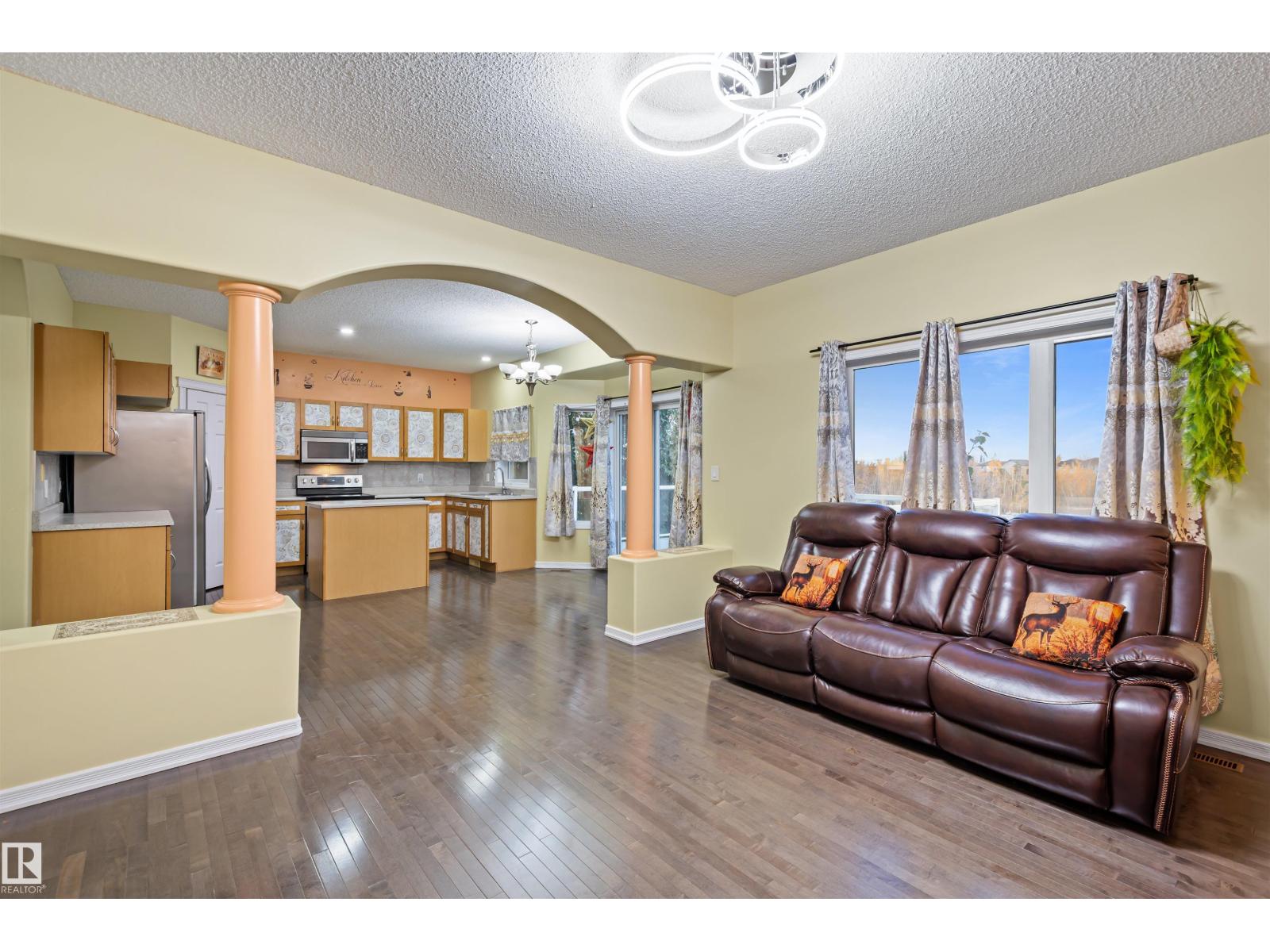 3449 28 St Nw, Edmonton, Alberta  T6T 2A5 - Photo 11 - E4461546