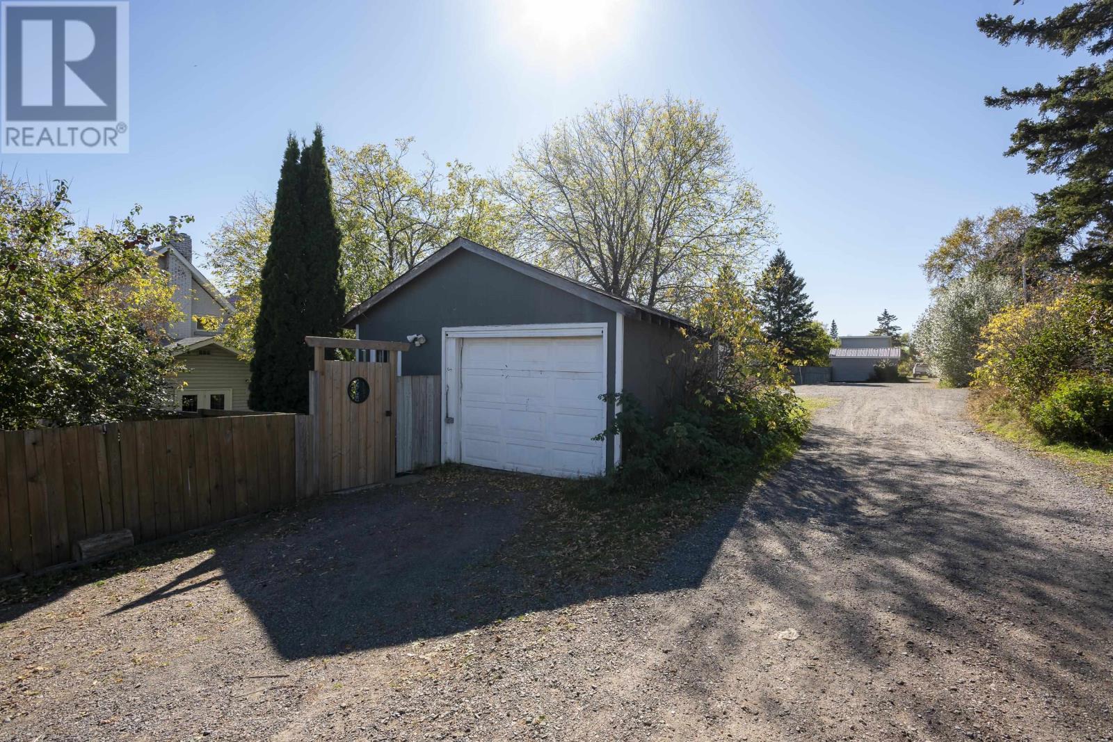 98 Jean St., Thunder Bay, Ontario  P7A 5E9 - Photo 6 - TB253188