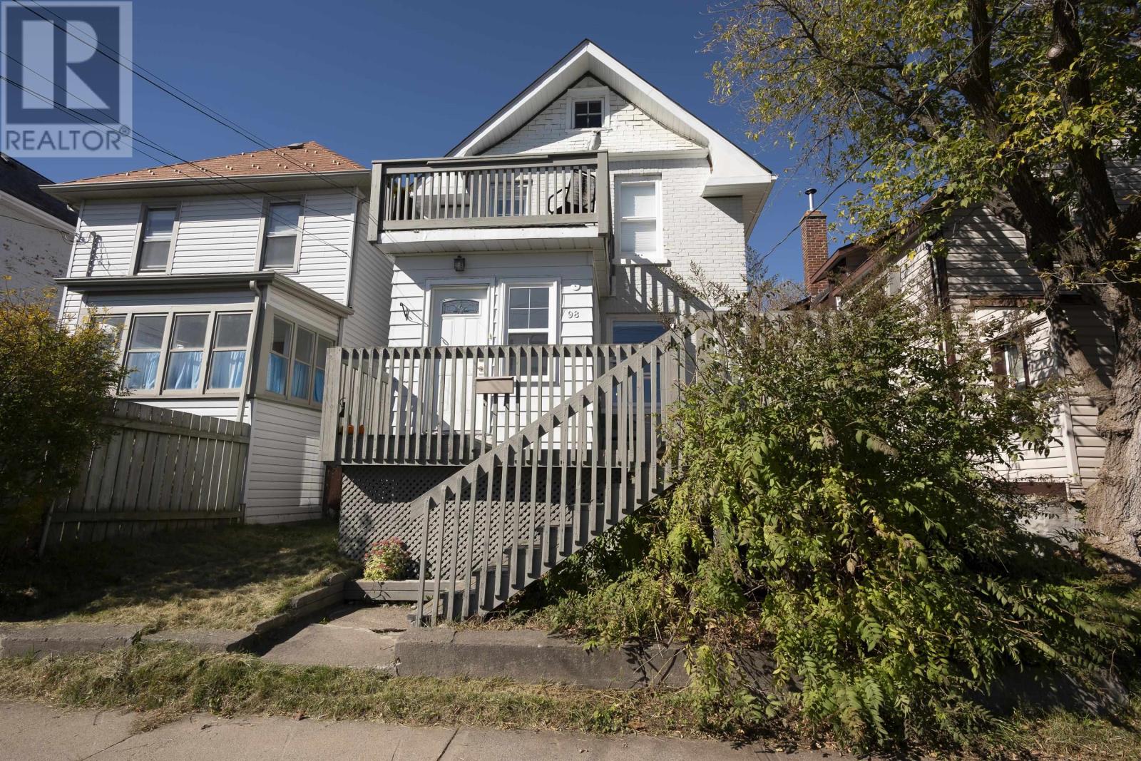 98 Jean St., Thunder Bay, Ontario  P7A 5E9 - Photo 2 - TB253188