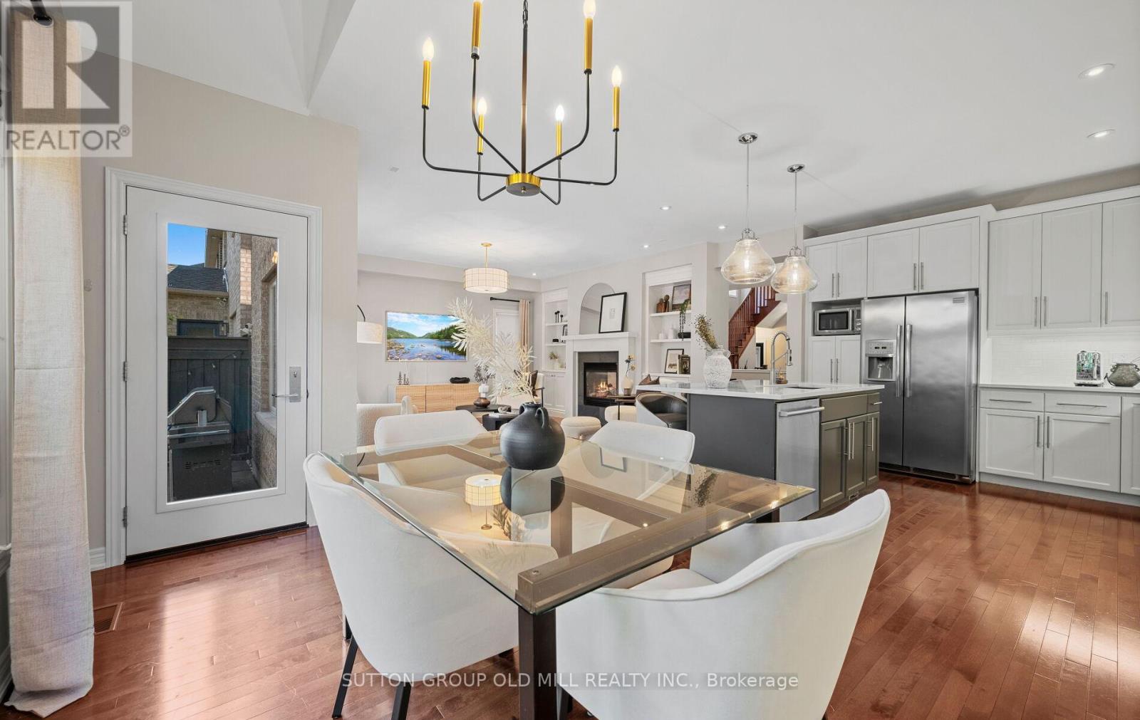 3304 Stalybridge Drive, Oakville, Ontario  L6M 0K8 - Photo 8 - W12455208