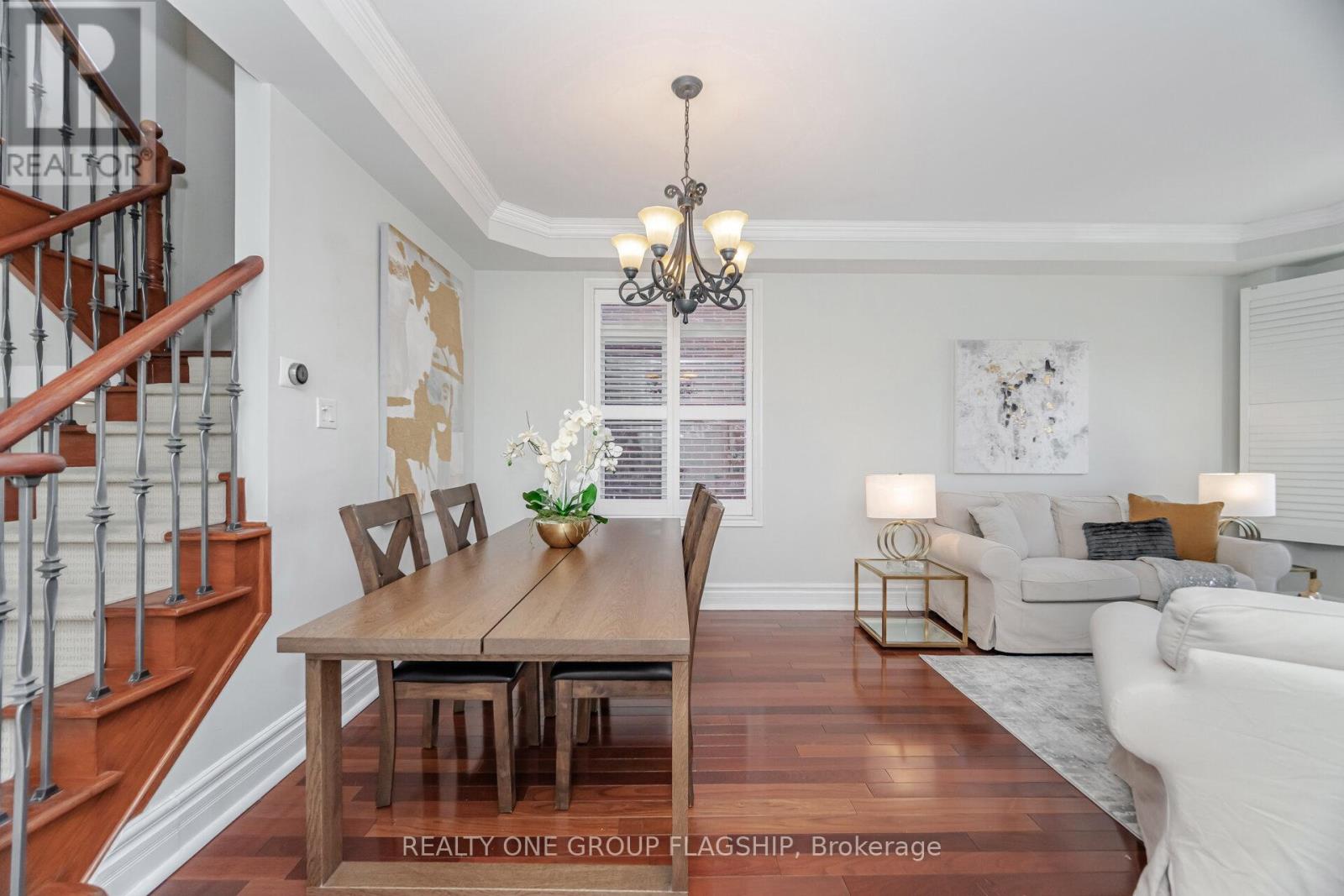 5871 Long Valley Road E, Mississauga, Ontario  L5M 6J5 - Photo 15 - W12455260
