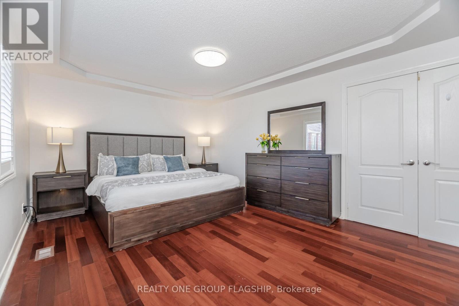 5871 Long Valley Road E, Mississauga, Ontario  L5M 6J5 - Photo 30 - W12455260
