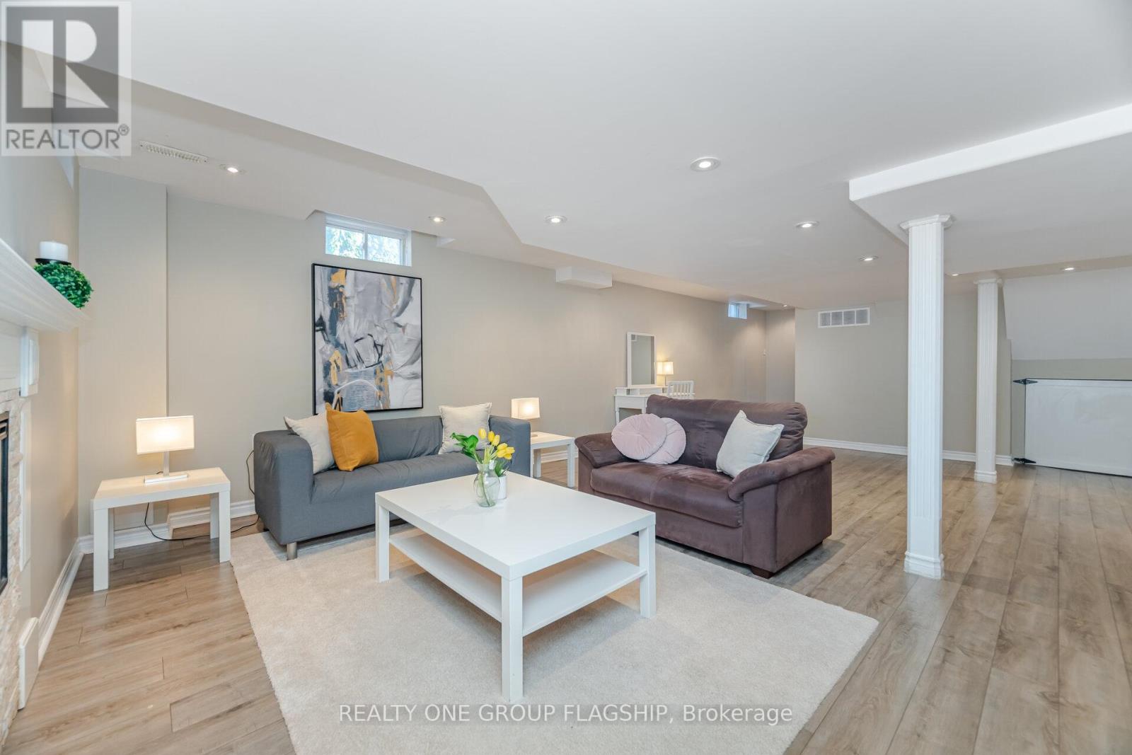 5871 Long Valley Road E, Mississauga, Ontario  L5M 6J5 - Photo 38 - W12455260