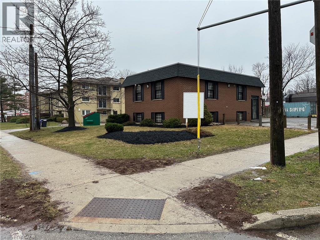 5 Hickory Street E, Waterloo, Ontario  N2J 4L3 - Photo 4 - 40778075