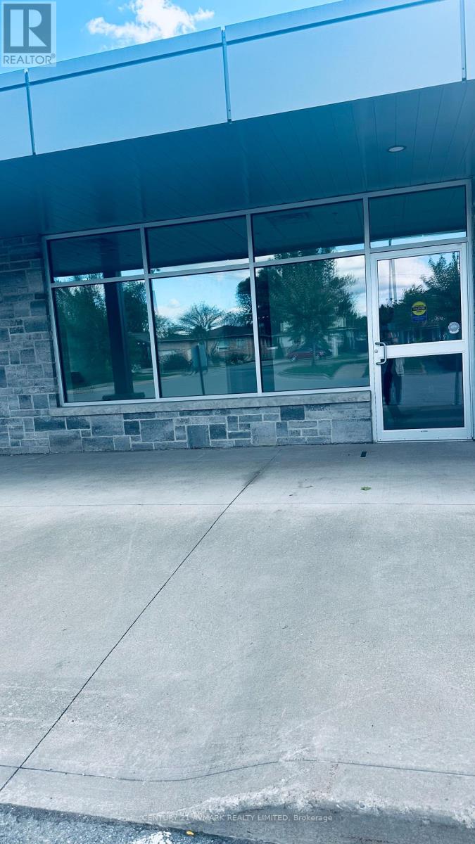 4 - 8040 Lundy's Lane, Niagara Falls, Ontario  L2H 1H1 - Photo 1 - X12455339