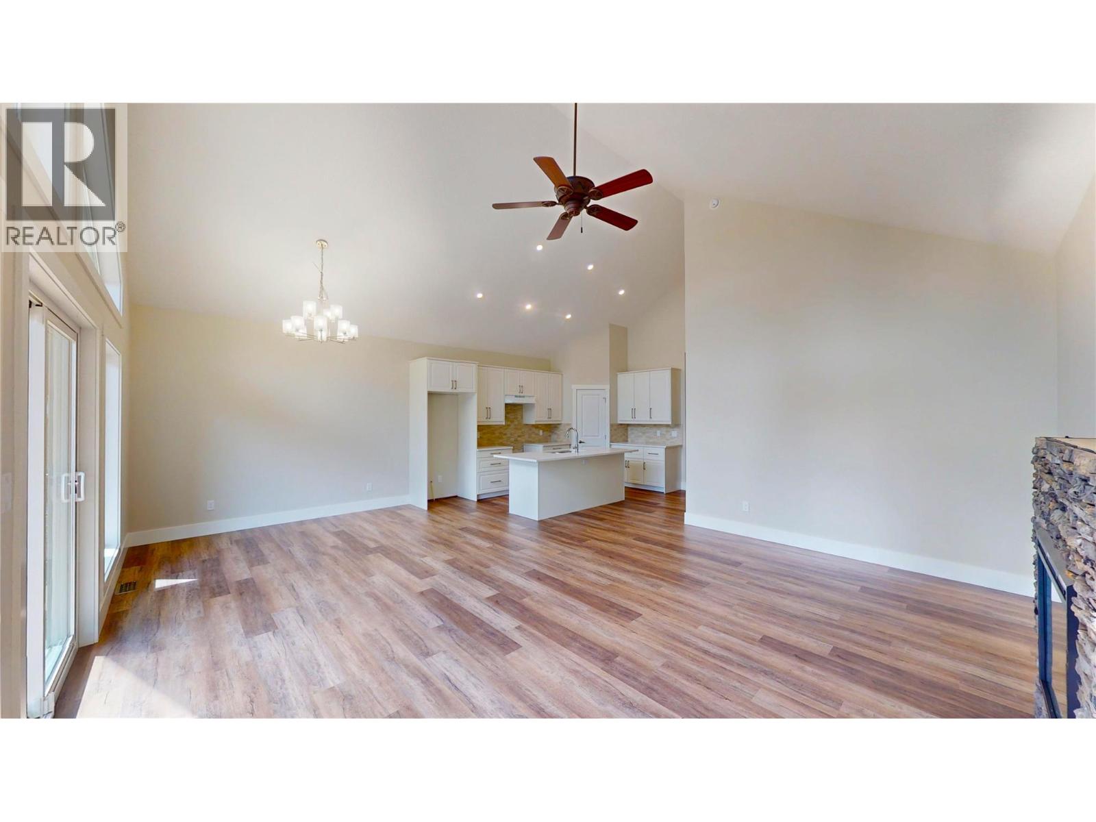 4868 Riverview Drive Unit# 118, Edgewater, British Columbia  V0A 1E0 - Photo 18 - 10365484