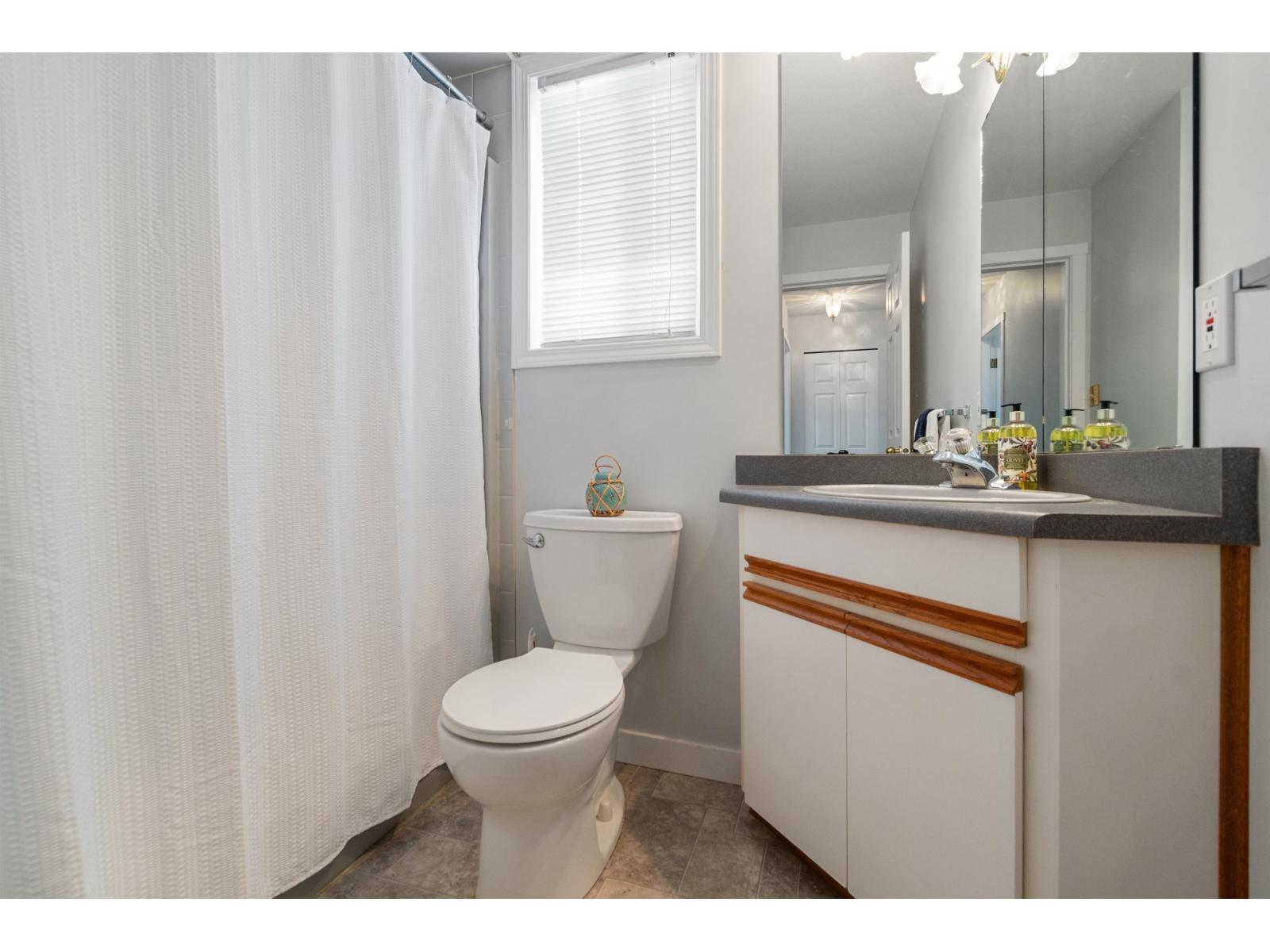 63740 Rosewood Avenue, Hope, Hope, British Columbia  V0X 1L2 - Photo 23 - R3052671