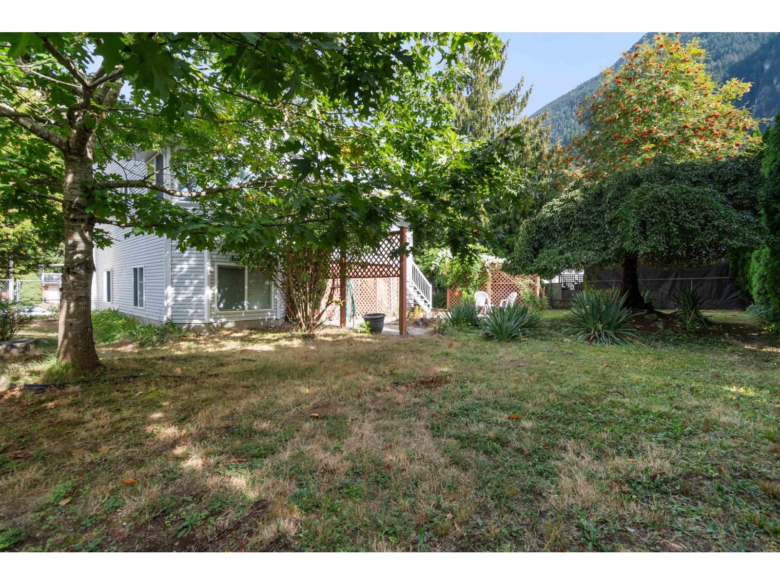 63740 Rosewood Avenue, Hope, Hope, British Columbia  V0X 1L2 - Photo 36 - R3052671