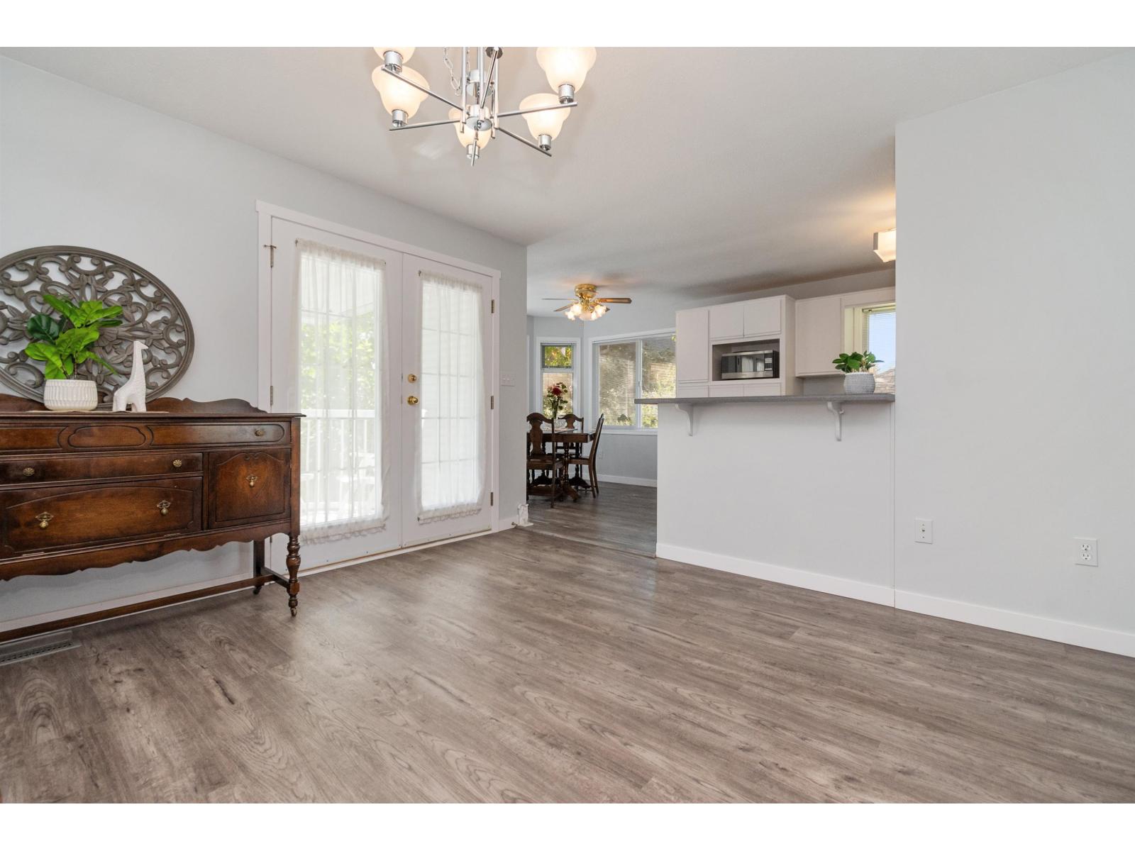 63740 Rosewood Avenue, Hope, Hope, British Columbia  V0X 1L2 - Photo 10 - R3052671