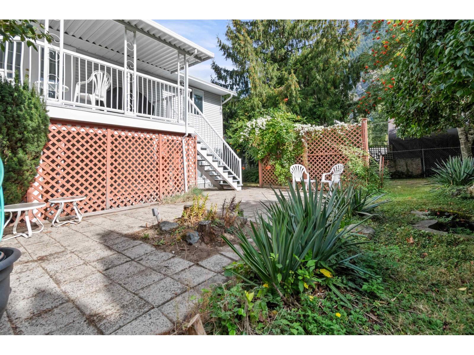 63740 Rosewood Avenue, Hope, Hope, British Columbia  V0X 1L2 - Photo 35 - R3052671