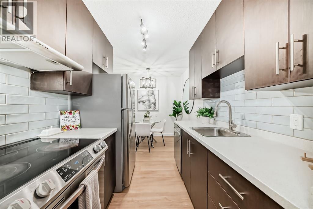 2204, 4001b 49 Street Nw, Calgary, Alberta  T3A 2C9 - Photo 2 - A2263405