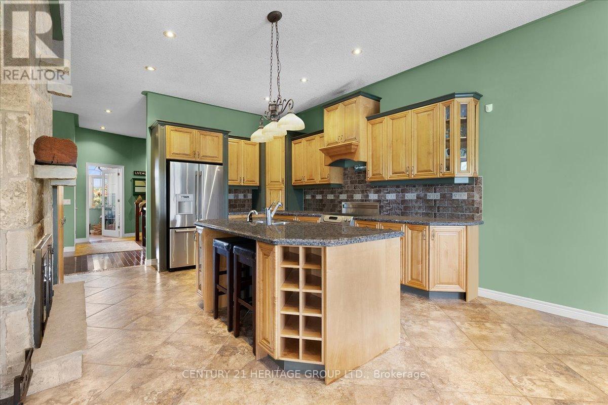 1945 Abingdon Road, West Lincoln, Ontario  L0R 1E0 - Photo 9 - X12455263
