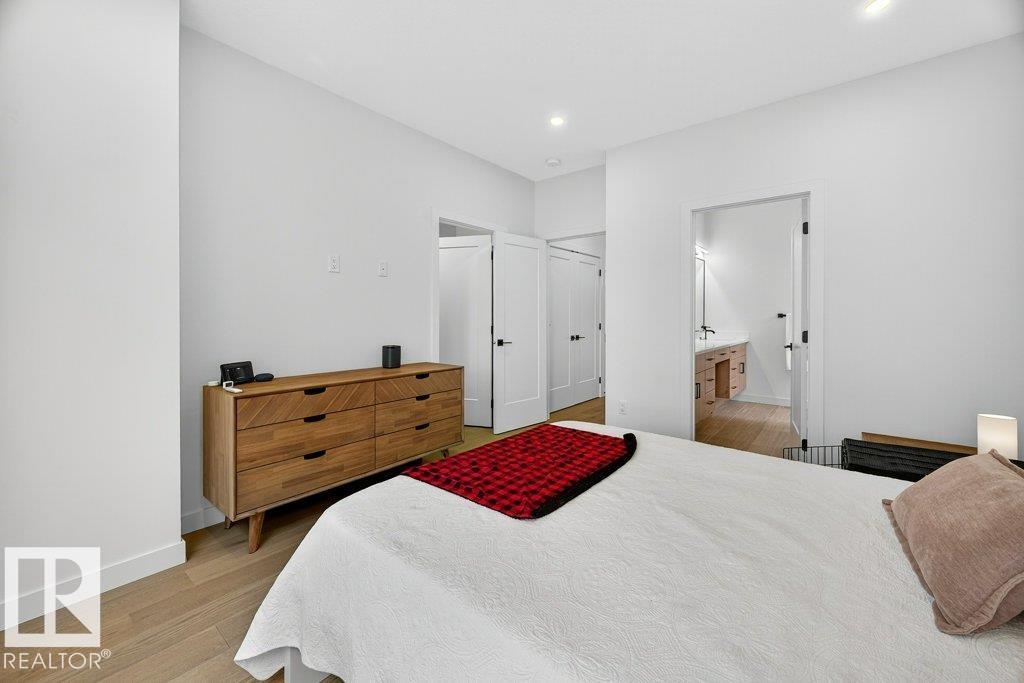 9645 70 Av Nw, Edmonton, Alberta  T6E 0V2 - Photo 28 - E4461547