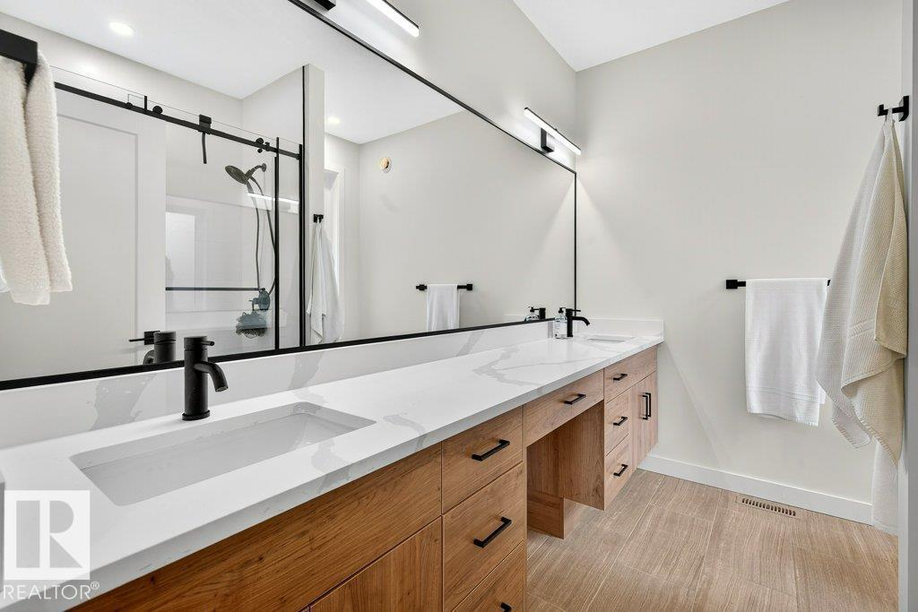 9645 70 Av Nw, Edmonton, Alberta  T6E 0V2 - Photo 30 - E4461547