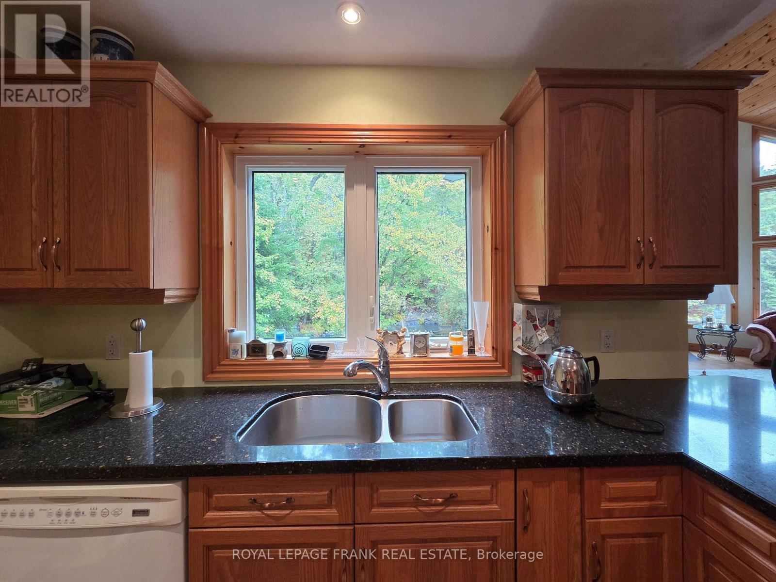 8847 Highway 28, North Kawartha, Ontario  K0L 1A0 - Photo 10 - X12455344