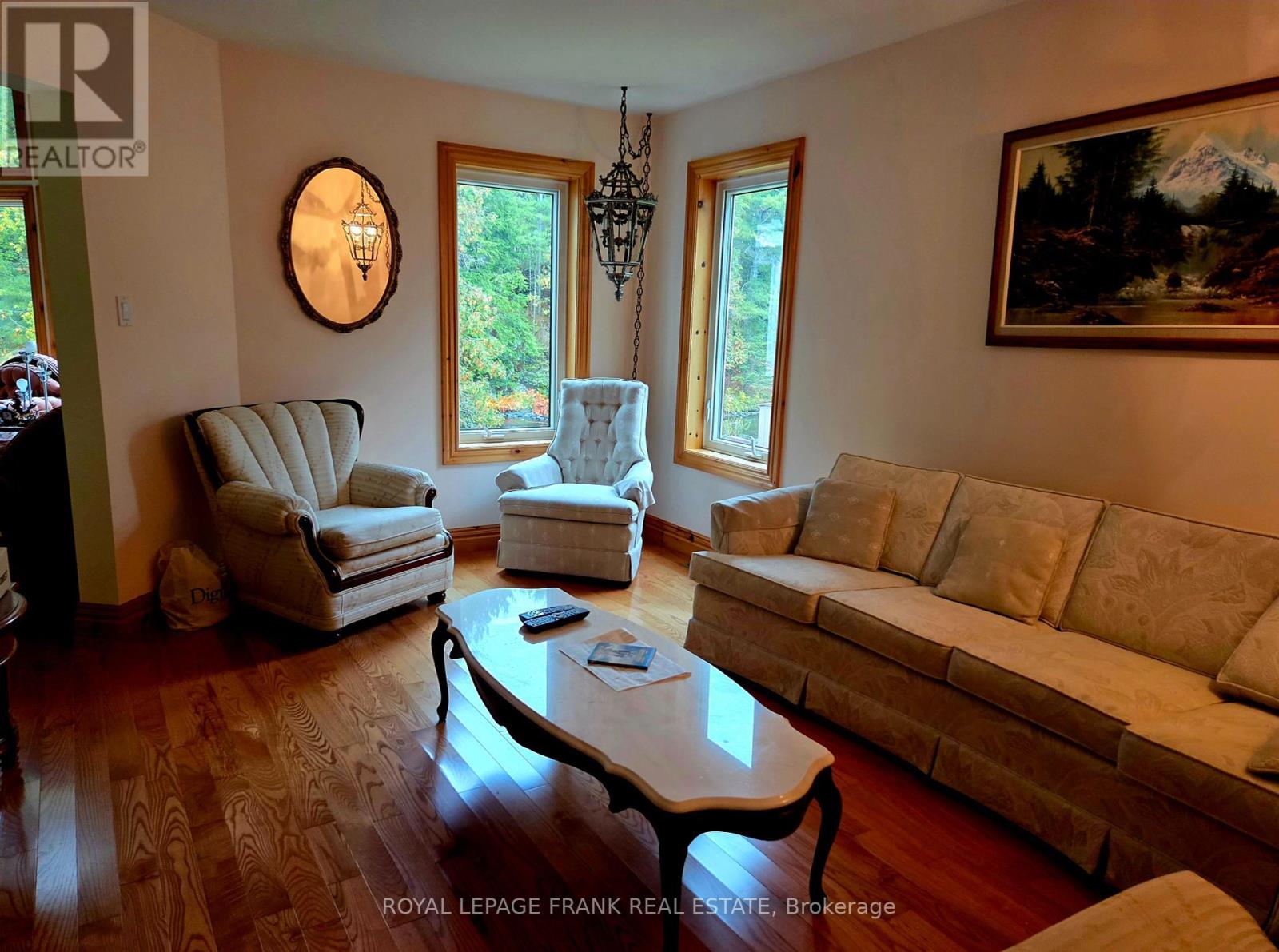 8847 Highway 28, North Kawartha, Ontario  K0L 1A0 - Photo 11 - X12455344