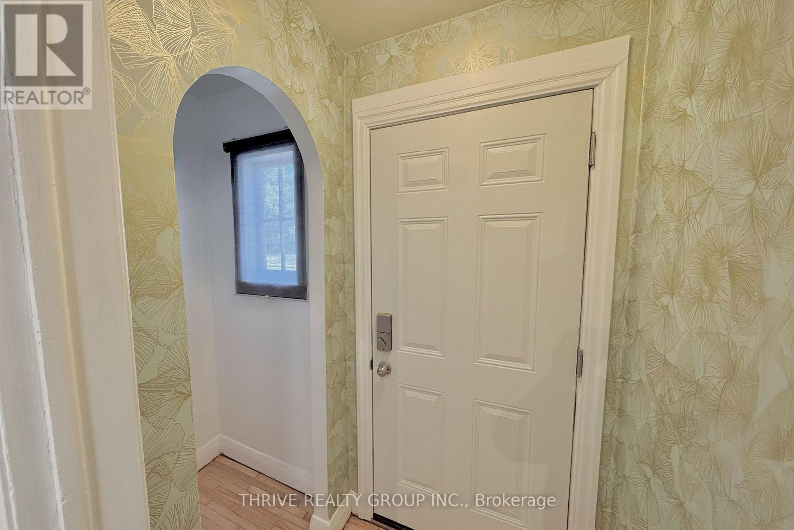 165 Oxford Street W, London North, Ontario  N6H 1S3 - Photo 5 - X12368888