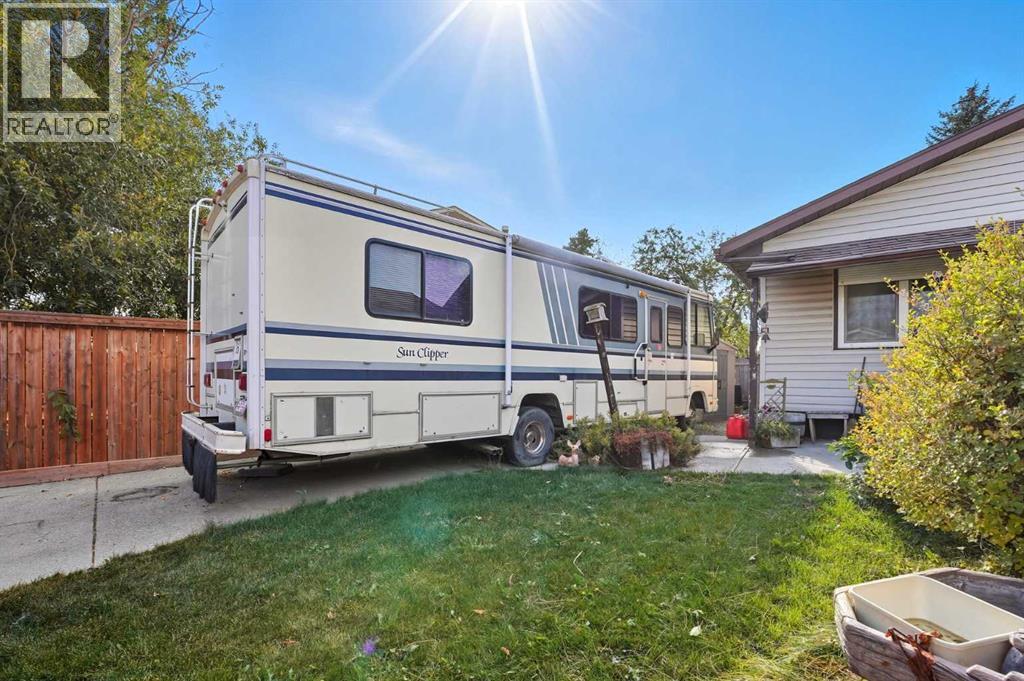 331 Whitman Place Ne, Calgary, Alberta  T1Y 4T2 - Photo 9 - A2263539