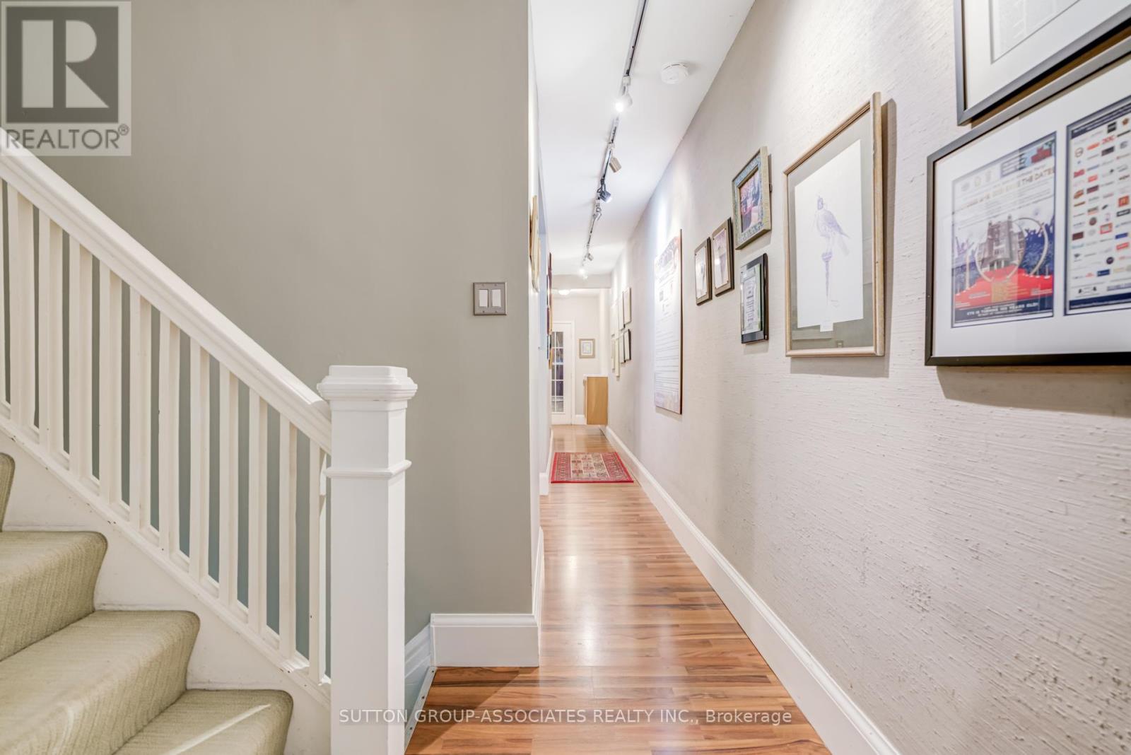 224 Lippincott Street, Toronto, Ontario  M5S 2P5 - Photo 17 - C12455309