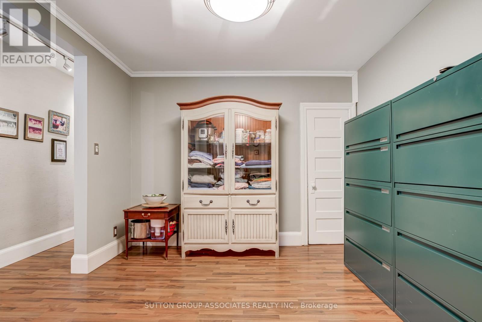 224 Lippincott Street, Toronto, Ontario  M5S 2P5 - Photo 20 - C12455309