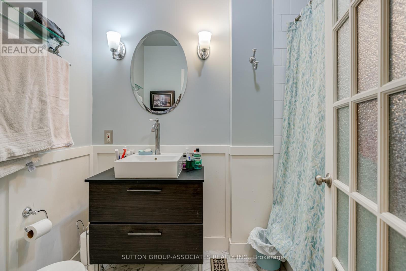 224 Lippincott Street, Toronto, Ontario  M5S 2P5 - Photo 26 - C12455309