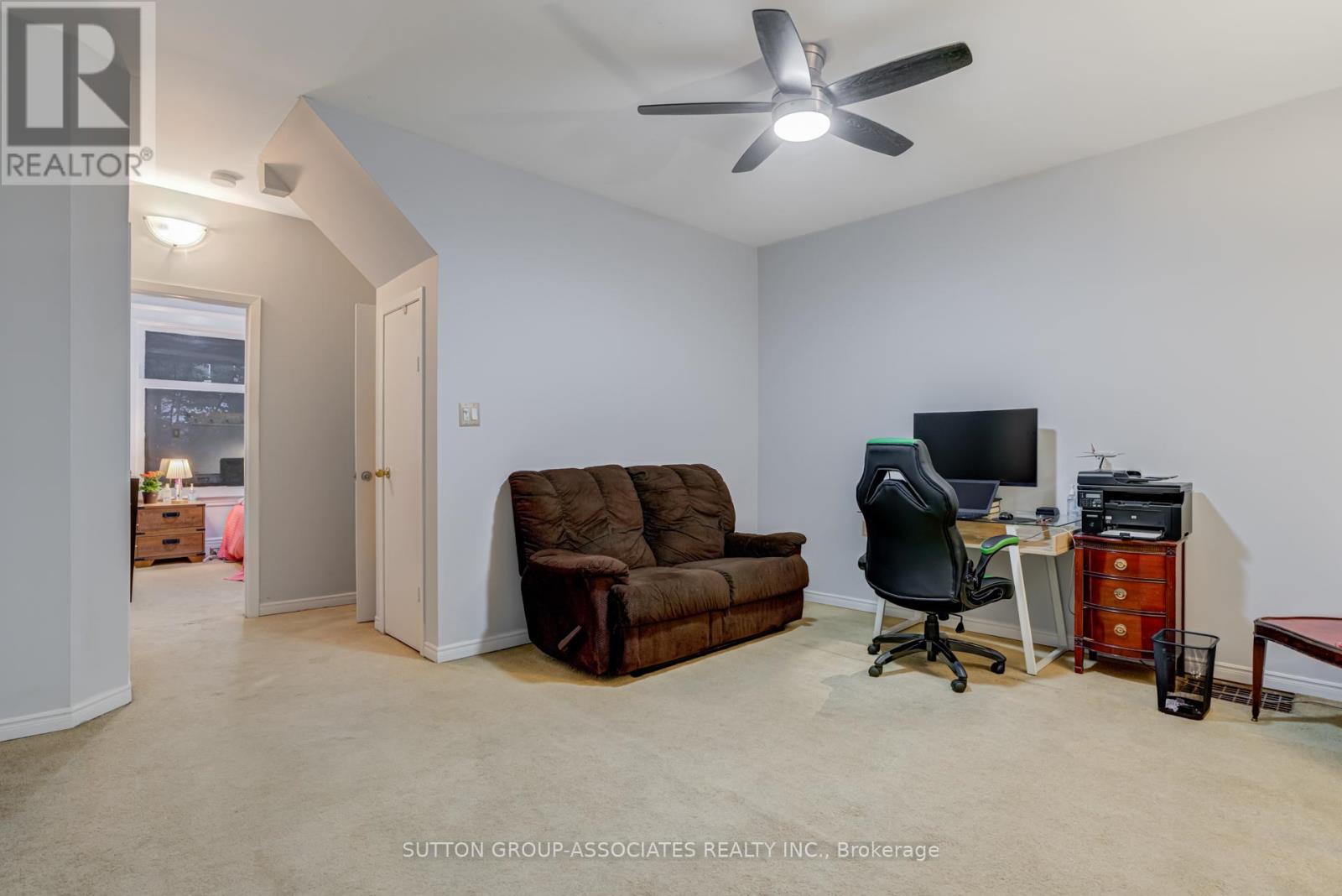 224 Lippincott Street, Toronto, Ontario  M5S 2P5 - Photo 7 - C12455309