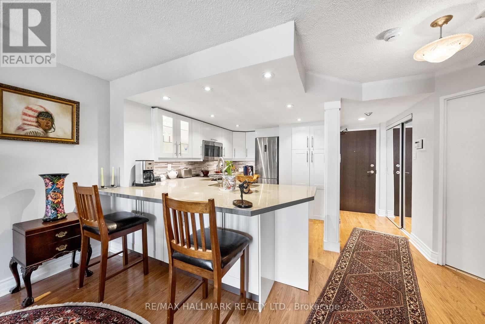 906 - 15 MAITLAND PLACE, Toronto, Ontario